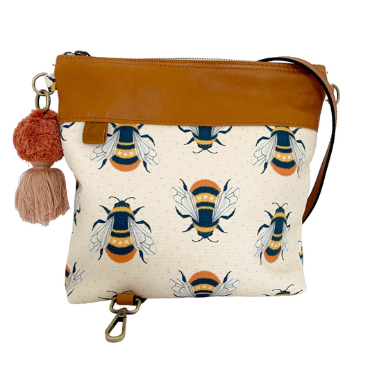 Bee Bucket Bag