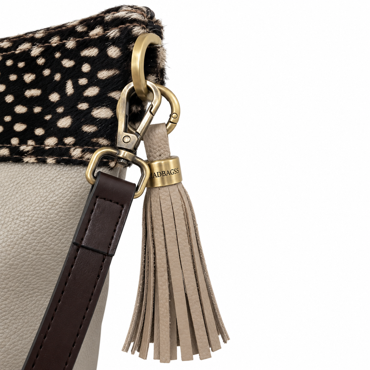 The Signature Leather Bucket Cream/ Spot Trim