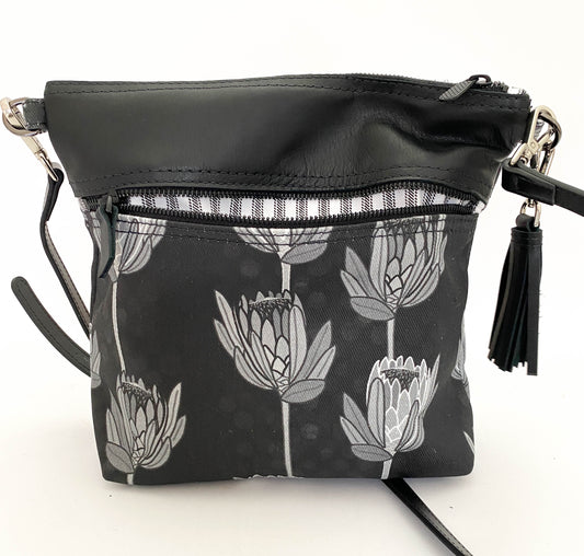 Black Protea Bucket Bag