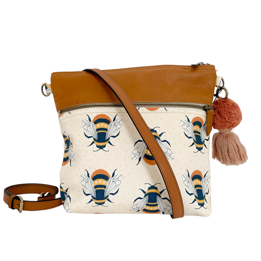 Bee Bucket Bag