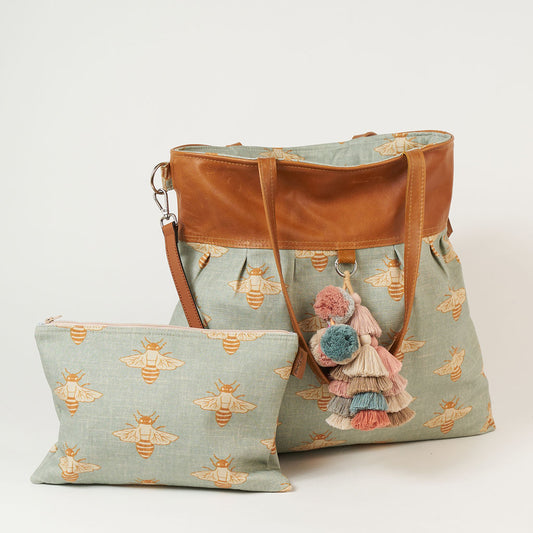 Blue Bee Weekender