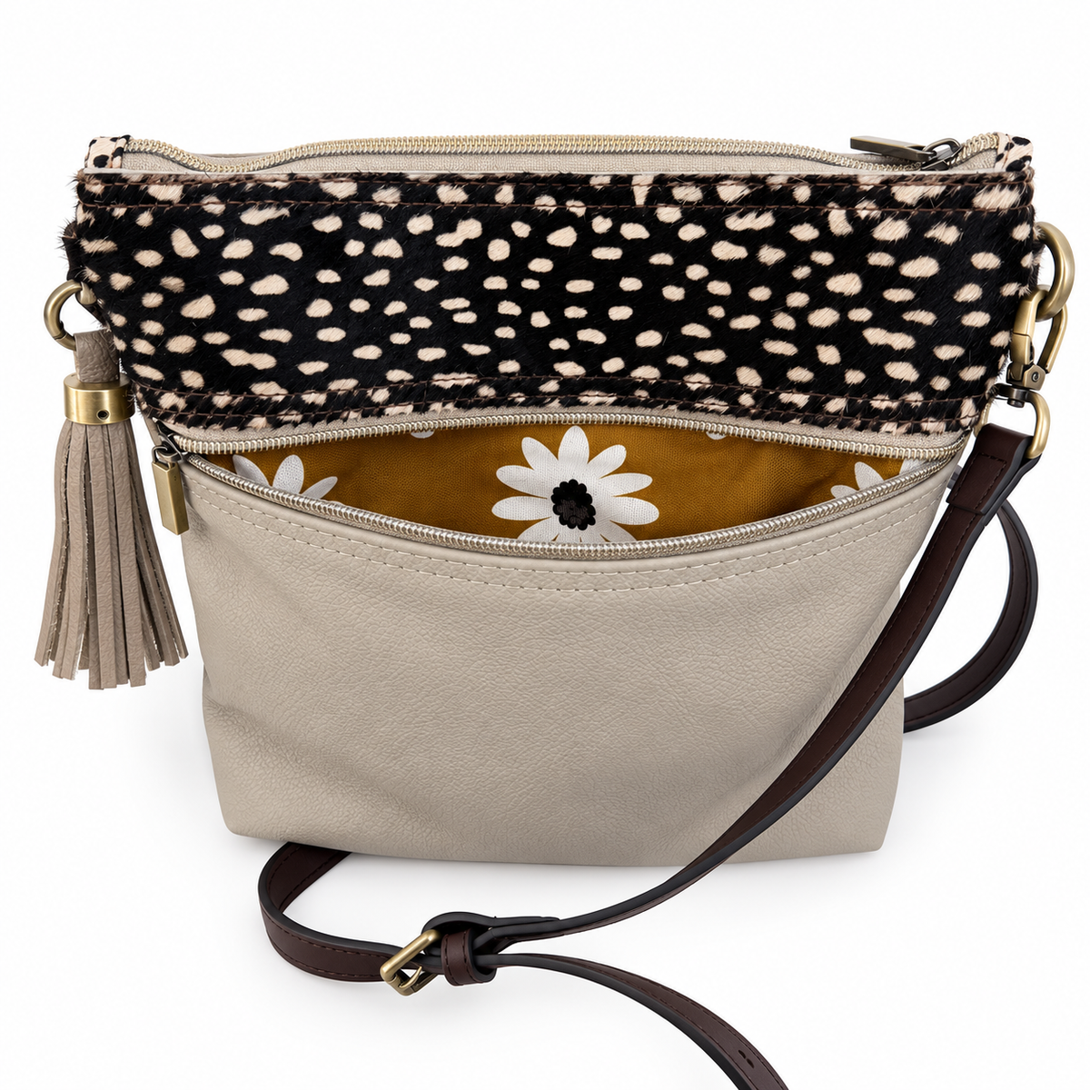 The Signature Leather Bucket Cream/ Spot Trim